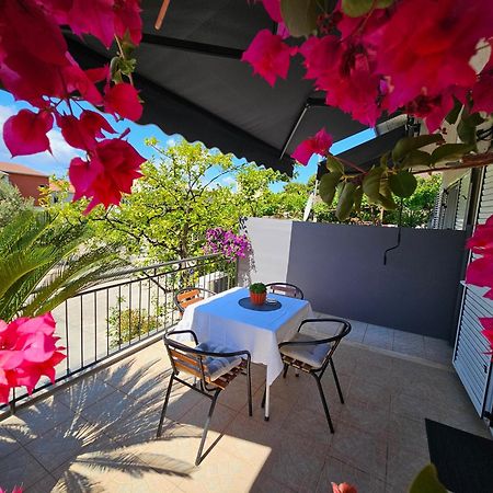Apartmani Matija Makarska Exterior photo